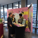 v. l.: Jörg Liesen (VDN e. V. ), Marla Schulz (NNL e. V.) und Sabine Riewenherm (BfN) am DNT-Stand 2026 der Stiftung Nationale Naturlandschaften. © NNL