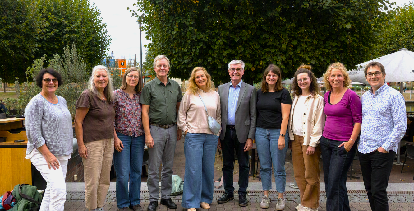 Gruppenfoto Team VDN e. V. in Oberhausen 2026_KI bearbeitet website aa